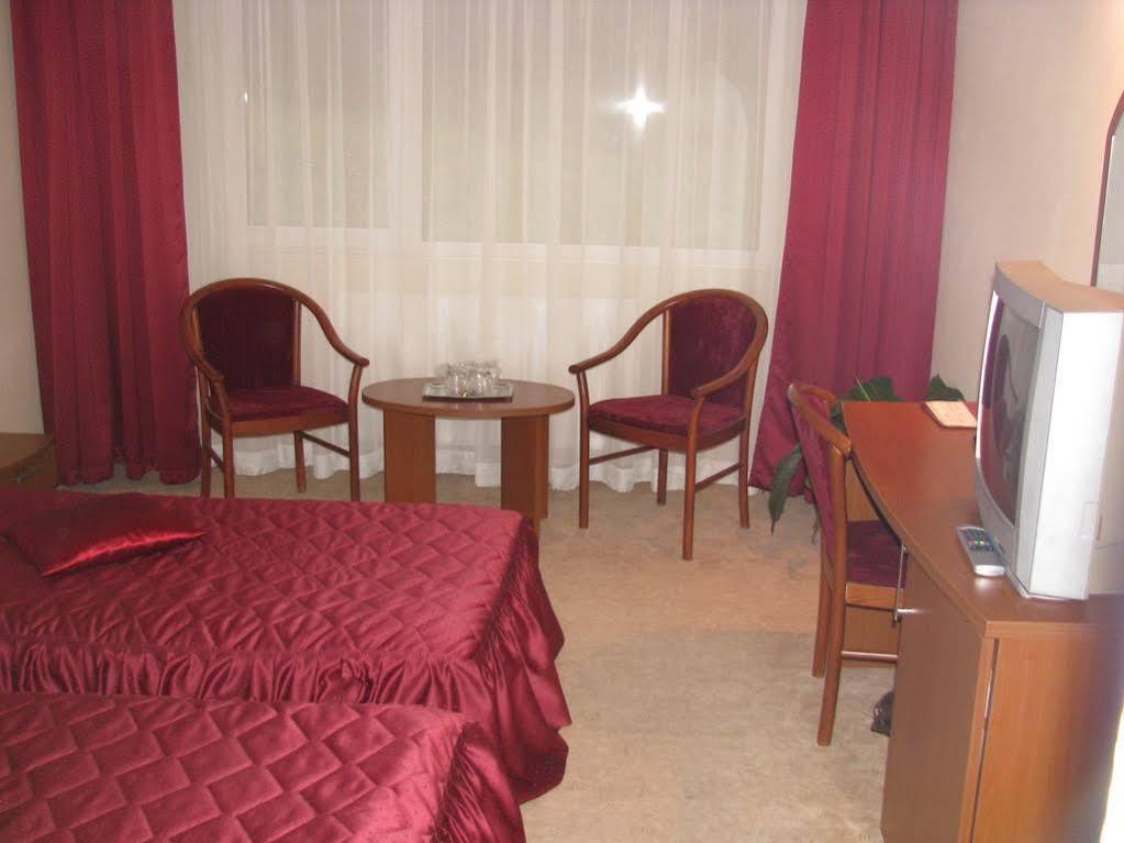 Hotel Orizont Келіменешті Екстер'єр фото