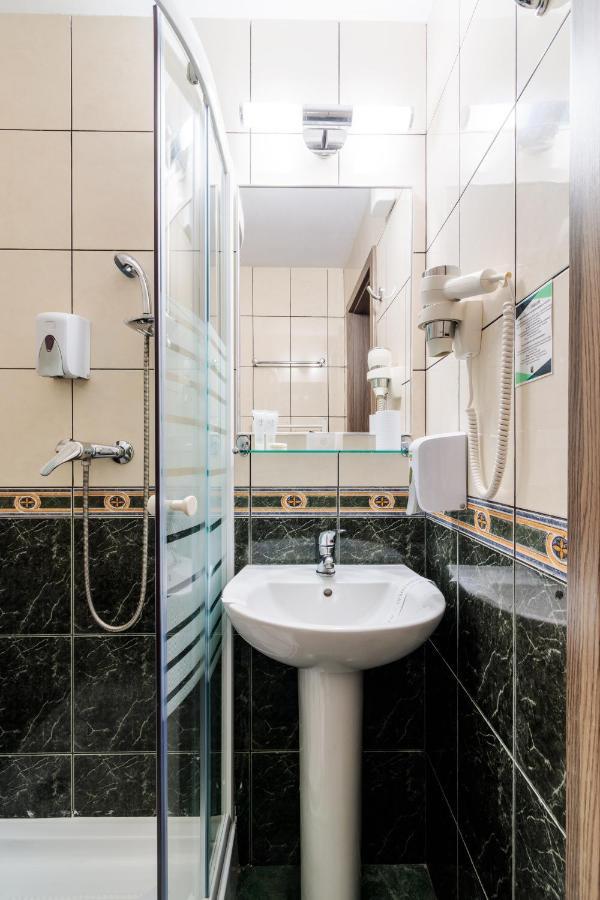 Hotel Orizont Келіменешті Екстер'єр фото