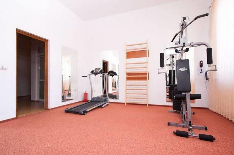 Hotel Orizont Келіменешті Екстер'єр фото